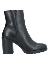 JANET & JANET Ankle boots