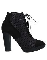 06 MILANO Ankle boots