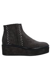 JANET & JANET Ankle boots