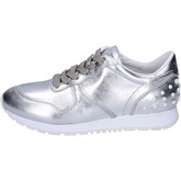 Tod's  Sneakers Leather  women's Shoes (Trainers) in Silver