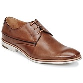 Carlington  POLEUT  men's Casual Shoes in Brown