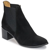Emma Go  GUNNAR  women's Low Ankle Boots in Black