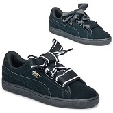 Puma  Basket Heart Satin  women's Shoes (Trainers) in Black